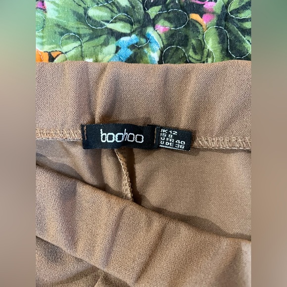 Elegant Brown Women's Pants NWOT - Picture 3 of 4